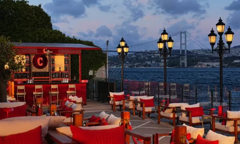İstanbulda romantik yaz akşamı restoranları